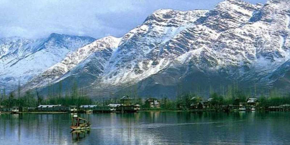 Explore the Best of the Himalayas with Travel Tagline: Manali and Kedarnath Tour Packages