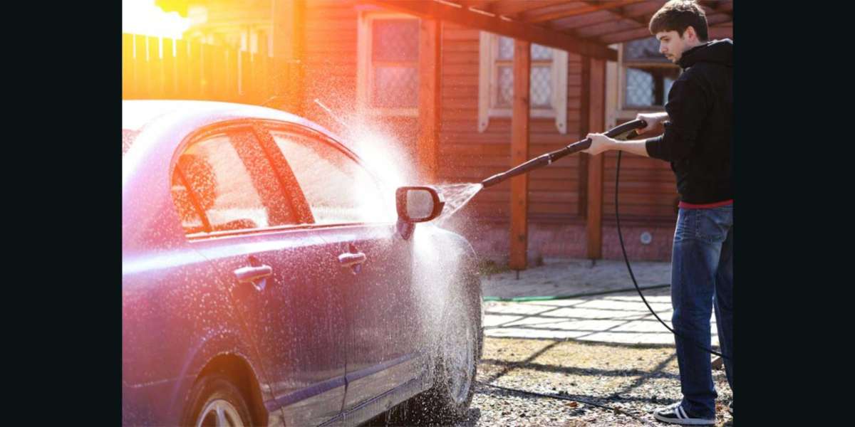 Car Washing vs. Professional Car Detailing Services: What’s the Real Difference?